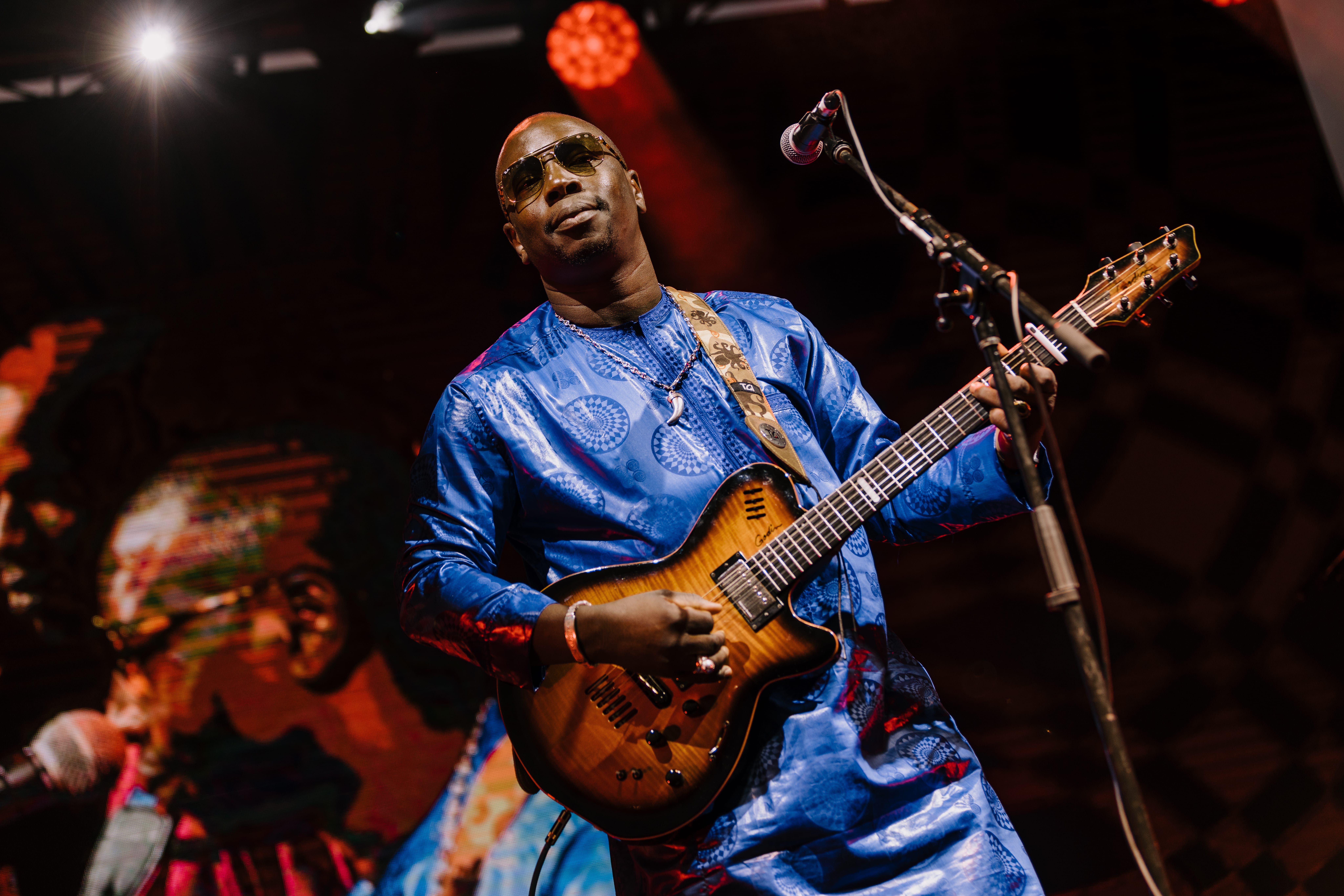 Affiche Vieux Farka Toure en concert au Rocher de Palmer